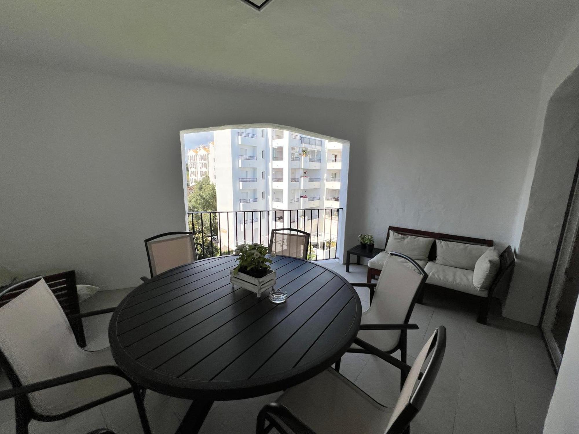Jardines Del Puerto For Up To 6, Totally Refurbished 2025, Gardens, Pools, Garage, Wifi Apartment Marbella