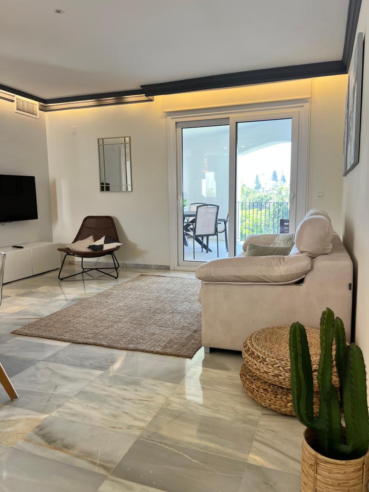 Jardines Del Puerto For Up To 6, Totally Refurbished 2025, Gardens, Pools, Garage, Wifi Marbella